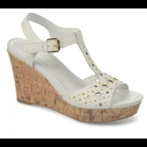 Naturalizer Riley white platform wedge sandal, size 10N